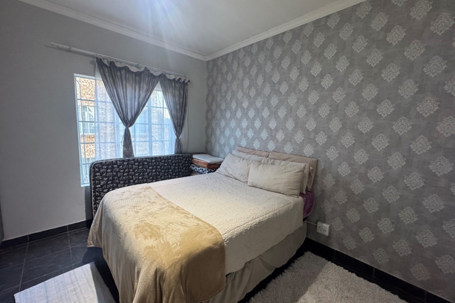 2 Bedroom Property for Sale in Middelburg Central Mpumalanga