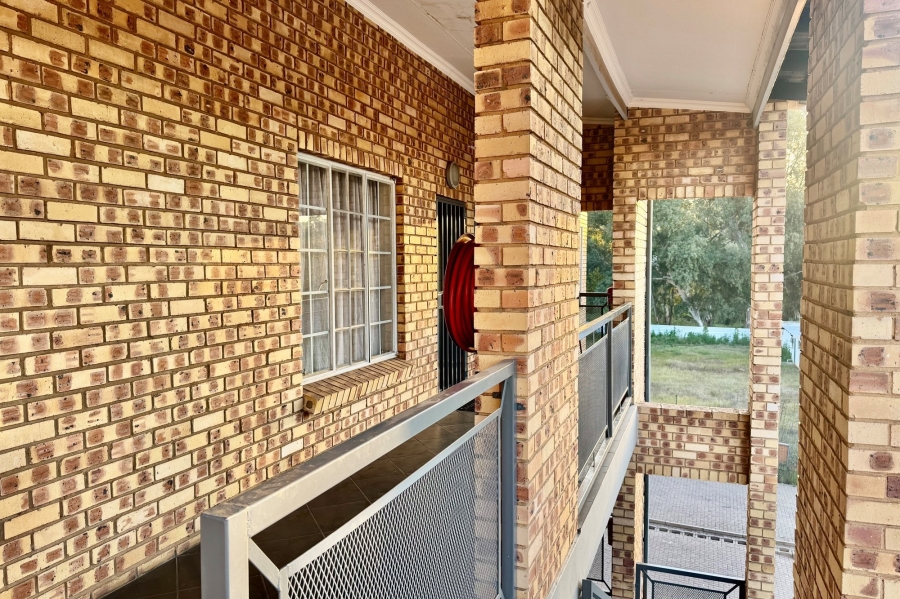 2 Bedroom Property for Sale in Middelburg Central Mpumalanga