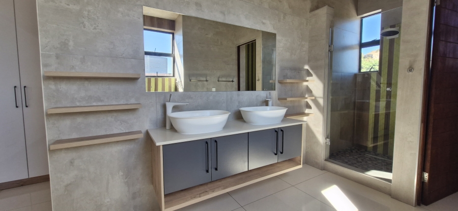 To Let 4 Bedroom Property for Rent in The Rest Nature Estate Mpumalanga