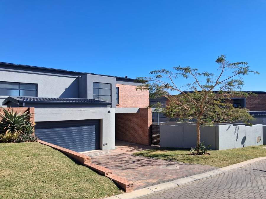 To Let 4 Bedroom Property for Rent in The Rest Nature Estate Mpumalanga