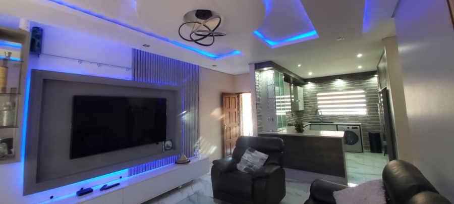 To Let 3 Bedroom Property for Rent in Mineralia Mpumalanga