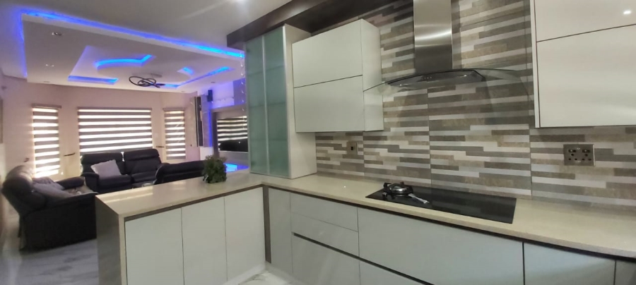 To Let 3 Bedroom Property for Rent in Mineralia Mpumalanga