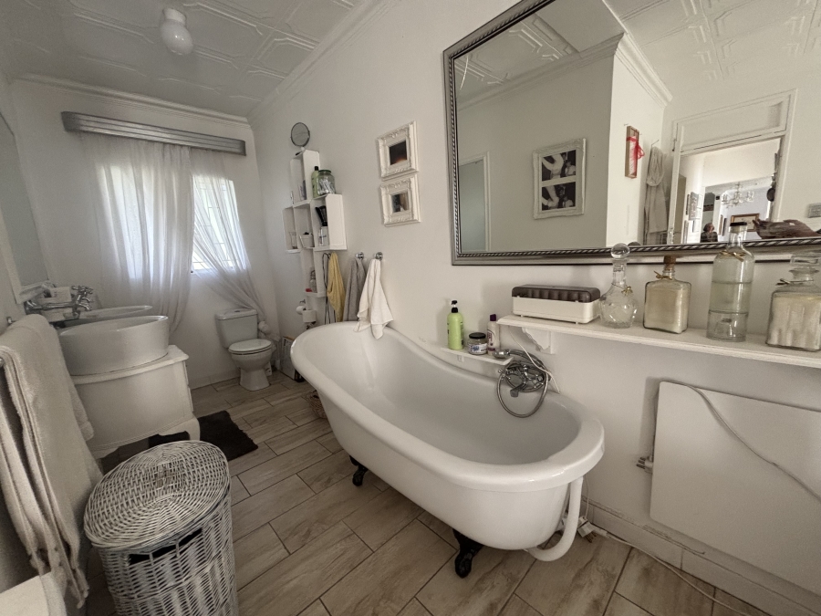 4 Bedroom Property for Sale in Model Park Mpumalanga