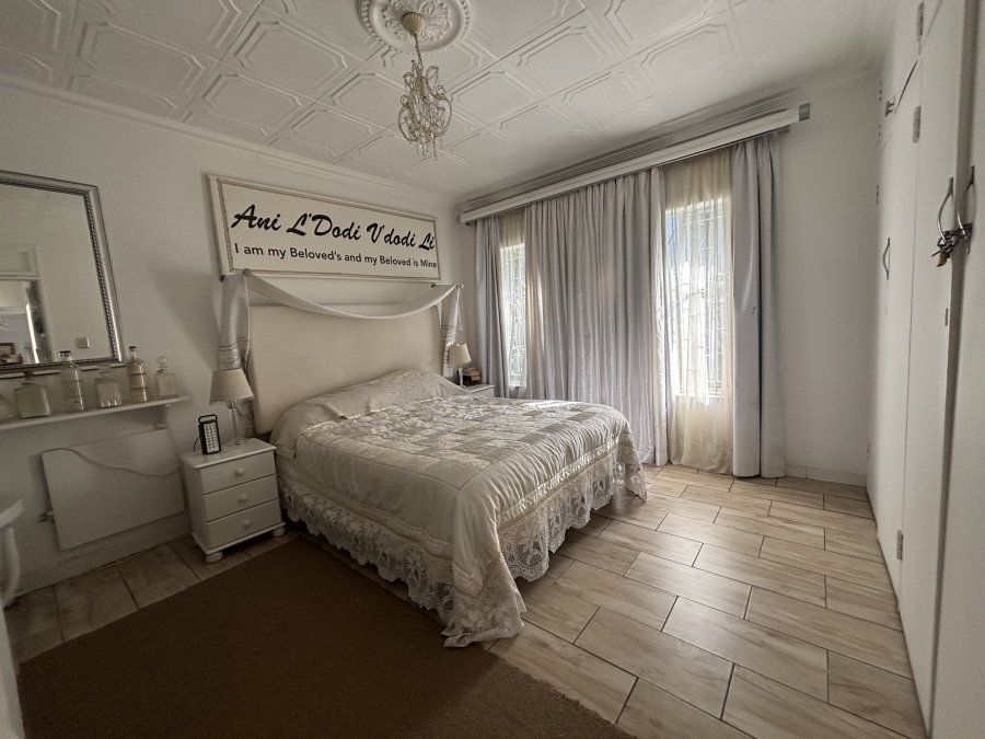 4 Bedroom Property for Sale in Model Park Mpumalanga