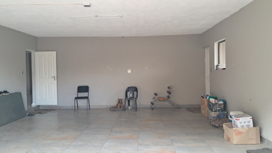 5 Bedroom Property for Sale in Drum Rock Mpumalanga