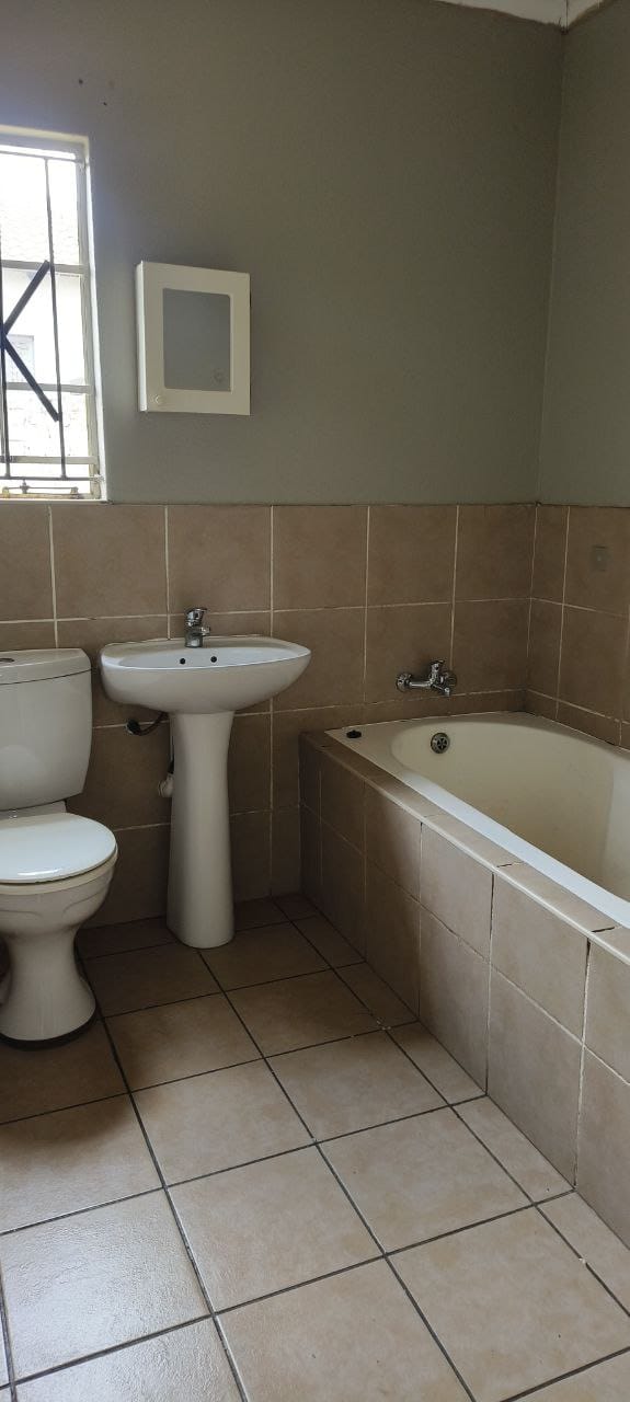 To Let 3 Bedroom Property for Rent in Duvha Park Mpumalanga