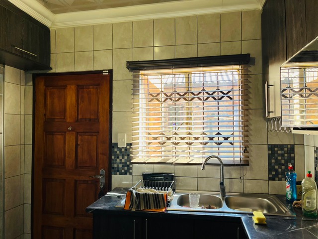 3 Bedroom Property for Sale in Mhluzi Mpumalanga