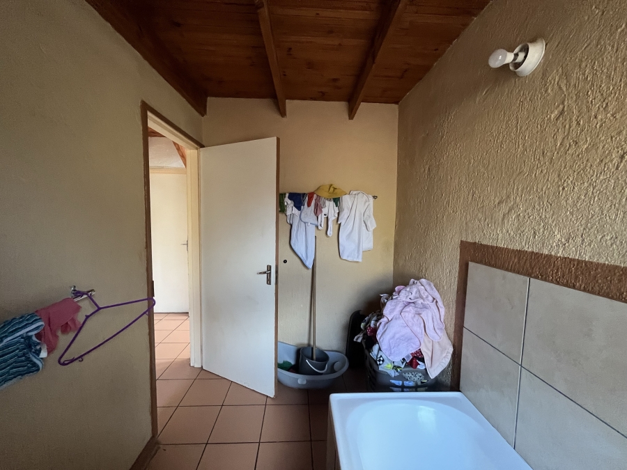 2 Bedroom Property for Sale in West Acres Mpumalanga