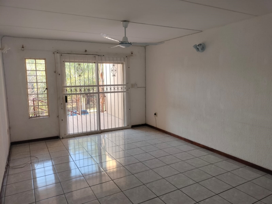 To Let 2 Bedroom Property for Rent in Steiltes Mpumalanga