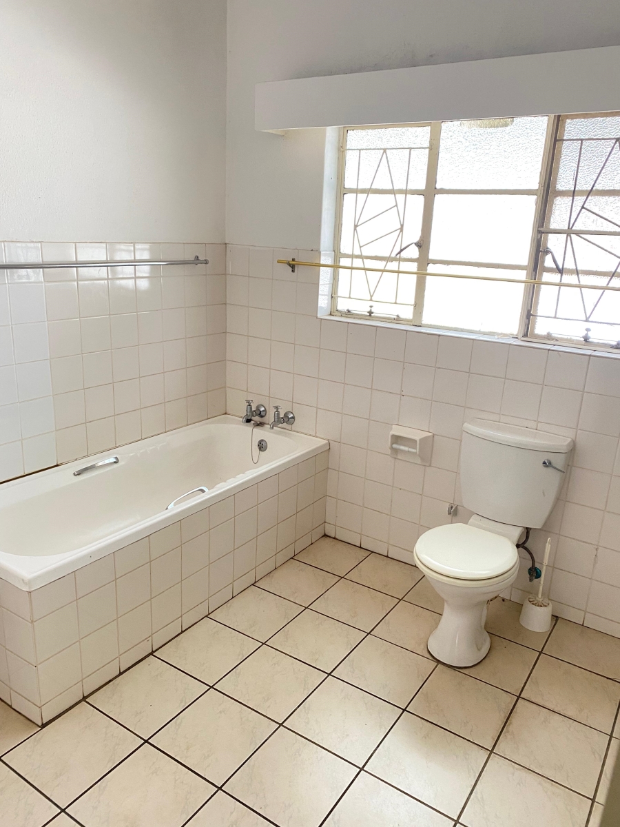 13 Bedroom Property for Sale in West Acres Mpumalanga