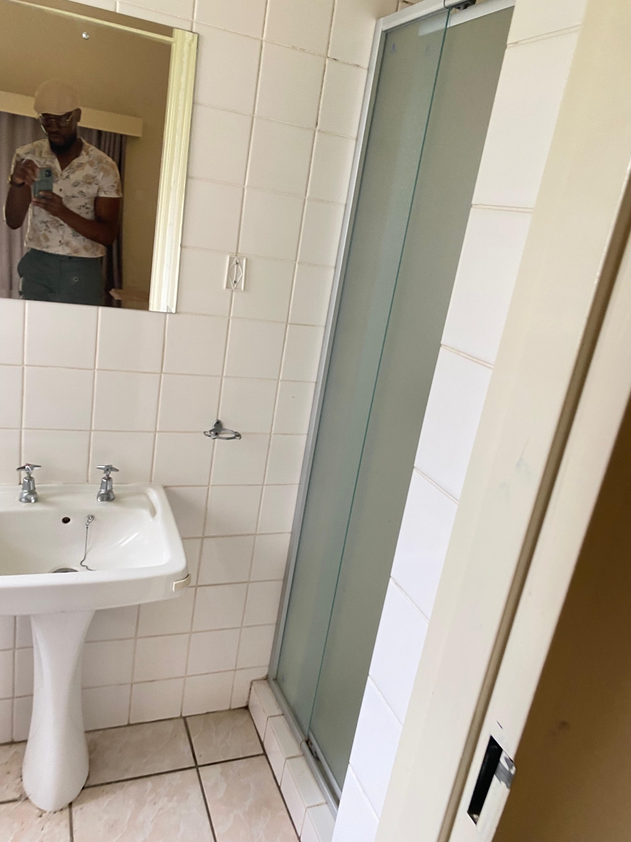 13 Bedroom Property for Sale in West Acres Mpumalanga