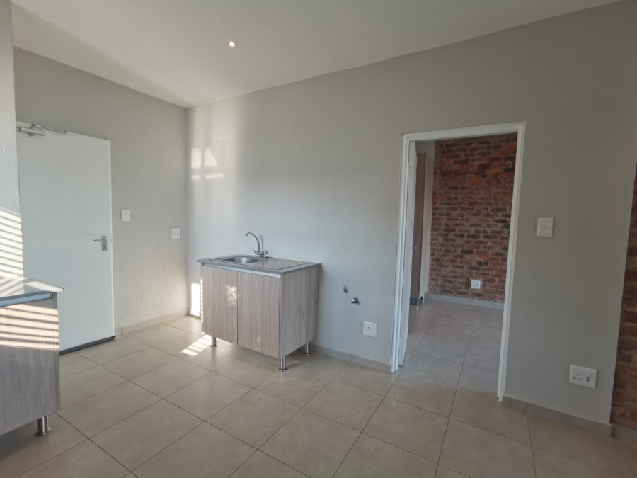 To Let 1 Bedroom Property for Rent in Nelspruit Ext 29 Mpumalanga