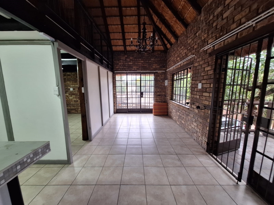 To Let 1 Bedroom Property for Rent in West Acres Mpumalanga