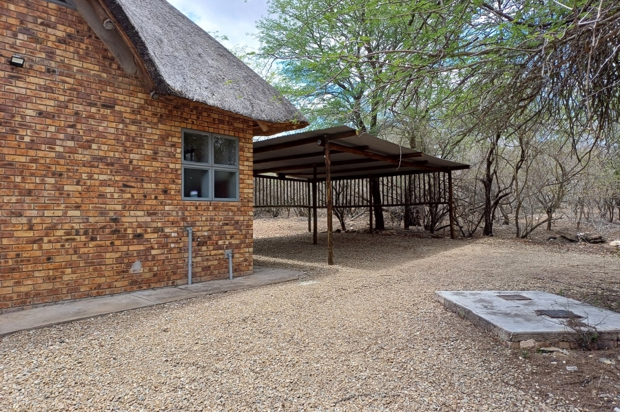 2 Bedroom Property for Sale in Marloth Park Mpumalanga
