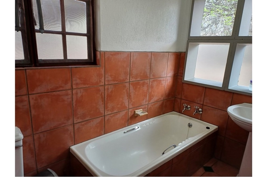 2 Bedroom Property for Sale in Marloth Park Mpumalanga