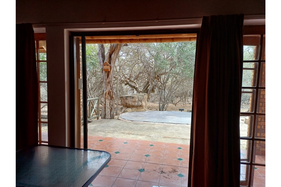 2 Bedroom Property for Sale in Marloth Park Mpumalanga