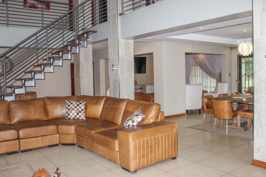 6 Bedroom Property for Sale in Aerorand Mpumalanga