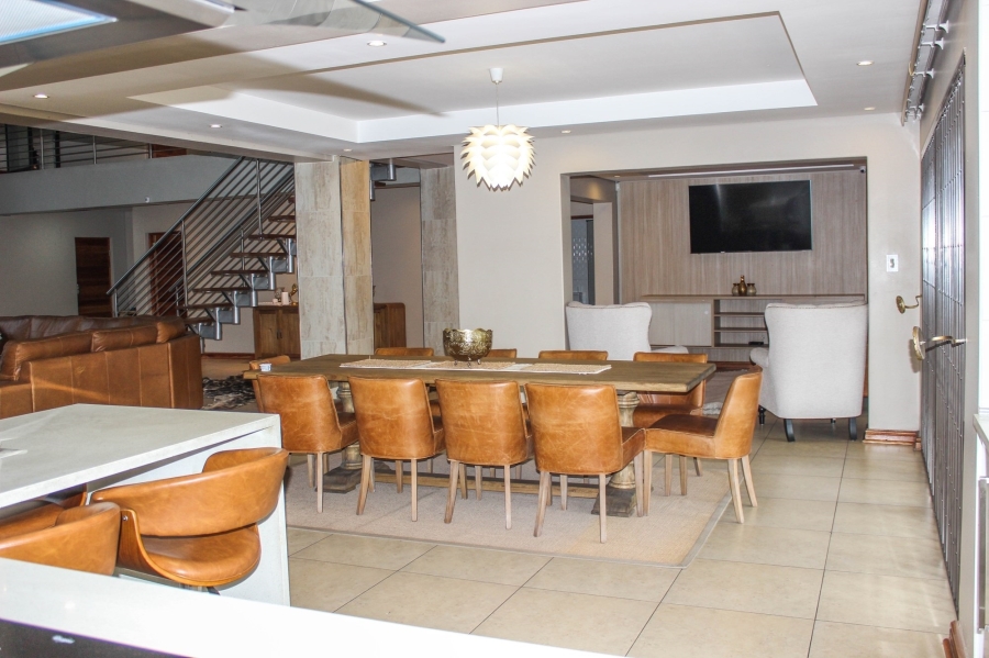 6 Bedroom Property for Sale in Aerorand Mpumalanga