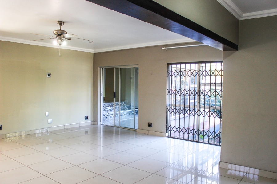 7 Bedroom Property for Sale in Gholfsig Mpumalanga