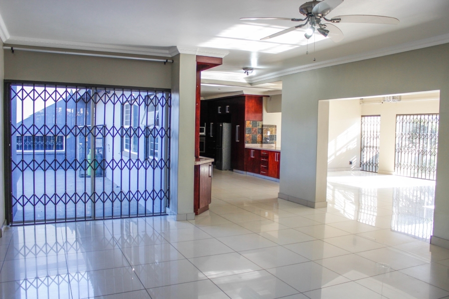 7 Bedroom Property for Sale in Gholfsig Mpumalanga