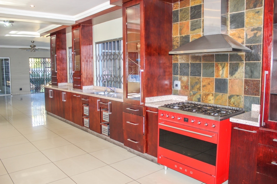 7 Bedroom Property for Sale in Gholfsig Mpumalanga