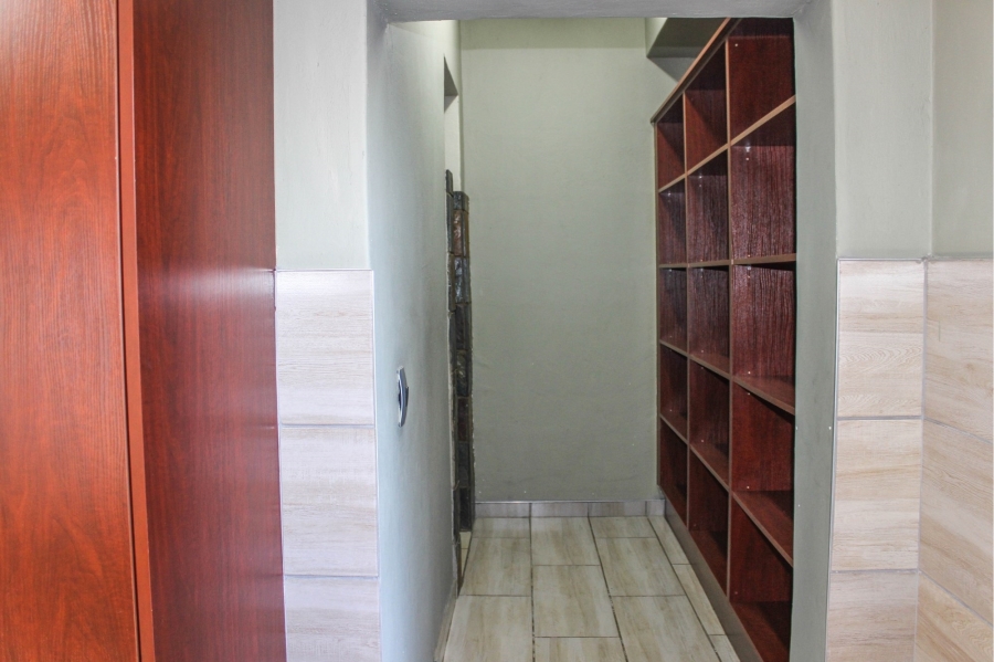 7 Bedroom Property for Sale in Gholfsig Mpumalanga
