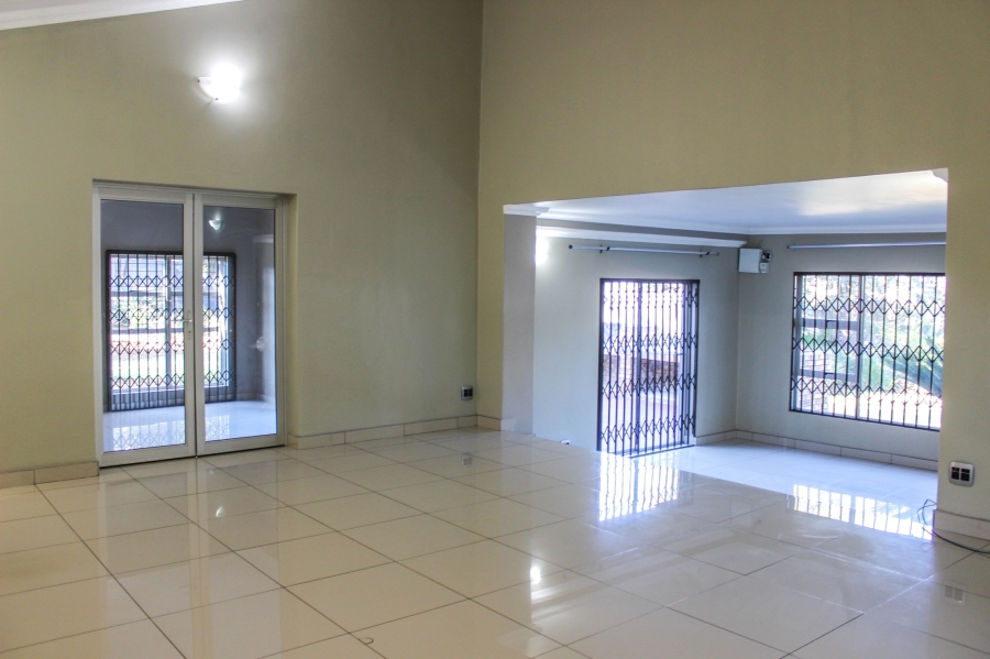 7 Bedroom Property for Sale in Gholfsig Mpumalanga
