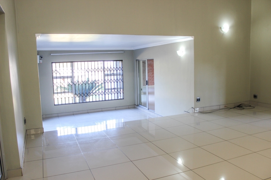 7 Bedroom Property for Sale in Gholfsig Mpumalanga