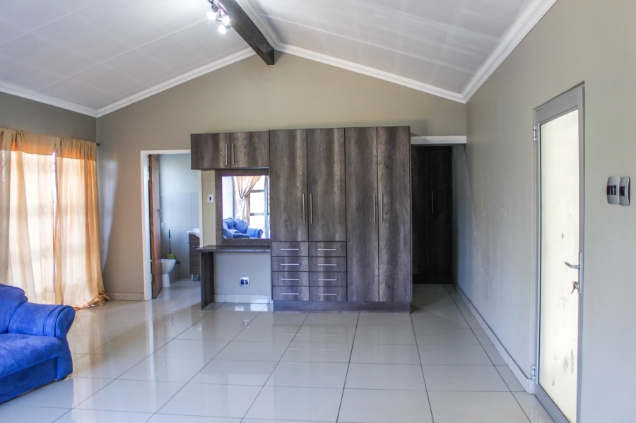 7 Bedroom Property for Sale in Gholfsig Mpumalanga