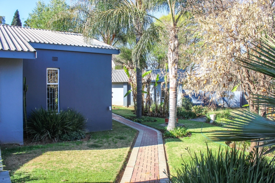 7 Bedroom Property for Sale in Gholfsig Mpumalanga