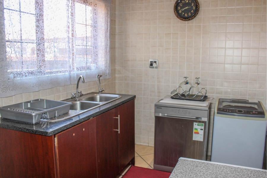 3 Bedroom Property for Sale in Aerorand Mpumalanga