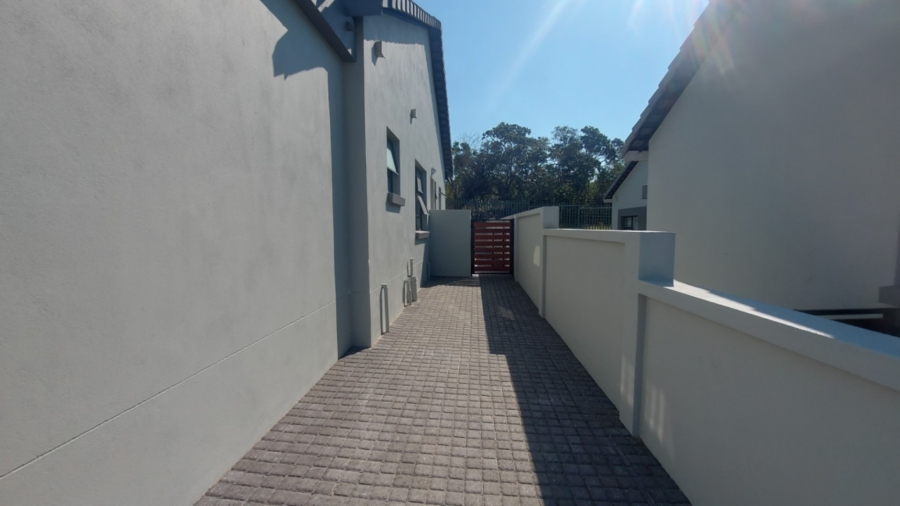 3 Bedroom Property for Sale in Elawini Lifestyle Estate Mpumalanga