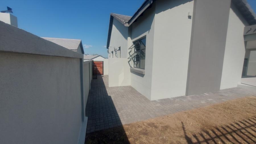 3 Bedroom Property for Sale in Elawini Lifestyle Estate Mpumalanga