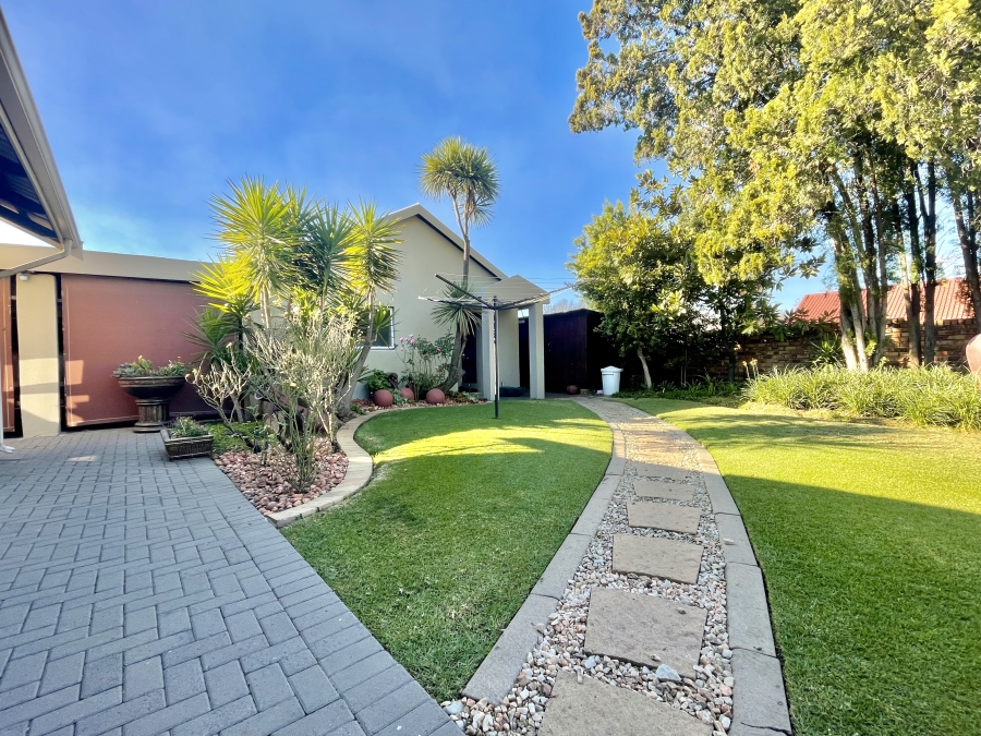 3 Bedroom Property for Sale in Secunda Mpumalanga