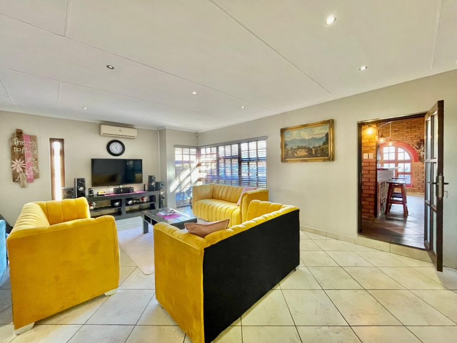 4 Bedroom Property for Sale in Secunda Mpumalanga