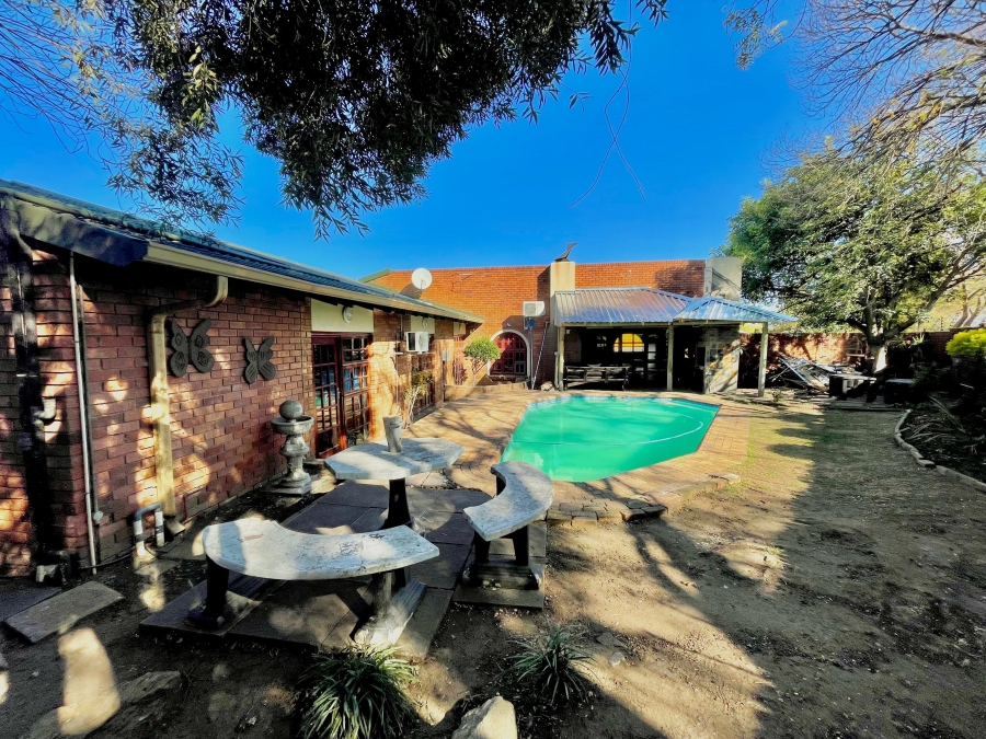 4 Bedroom Property for Sale in Secunda Mpumalanga