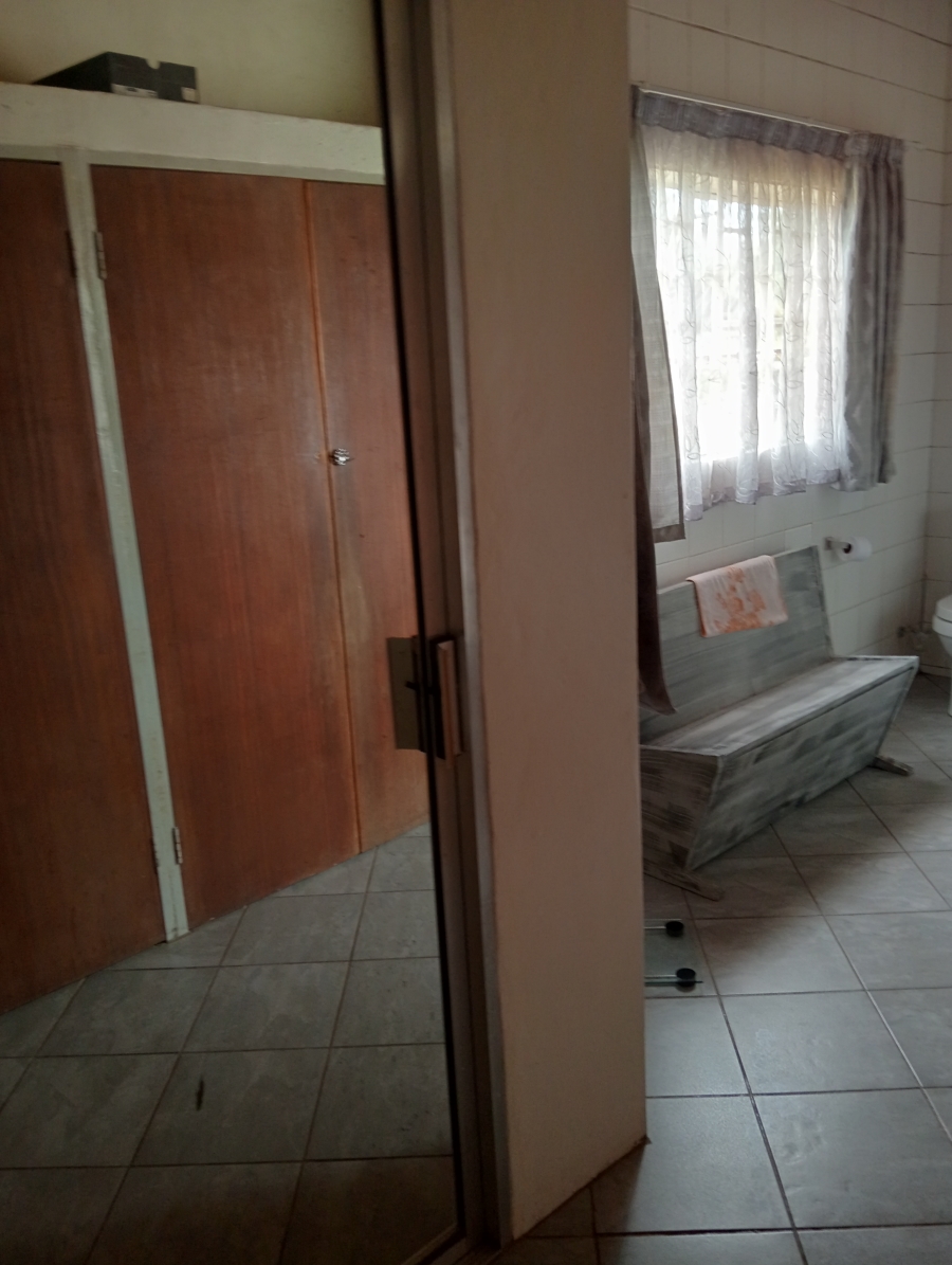 4 Bedroom Property for Sale in Rietkol AH Mpumalanga