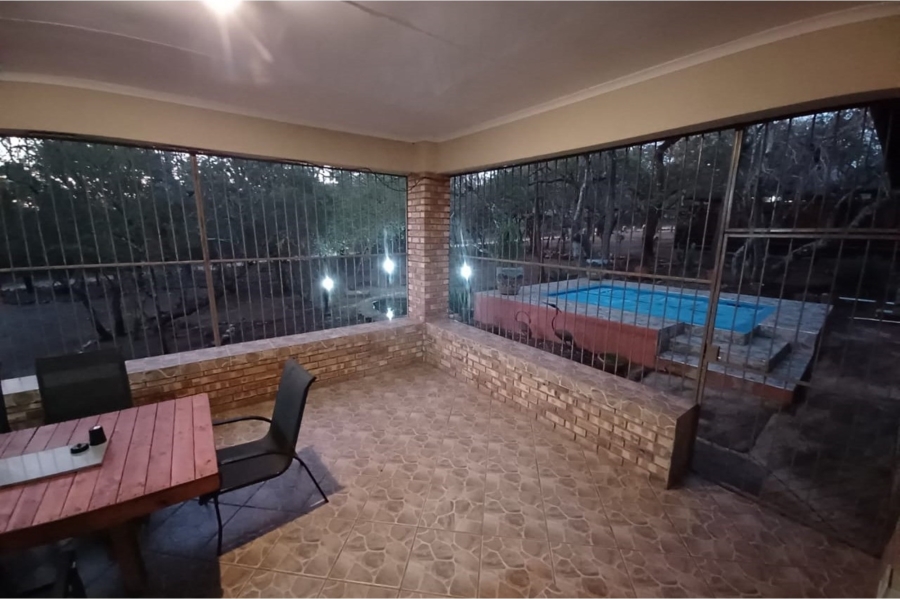 3 Bedroom Property for Sale in Marloth Park Mpumalanga