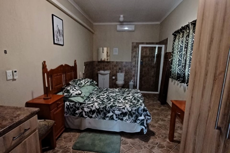 3 Bedroom Property for Sale in Marloth Park Mpumalanga