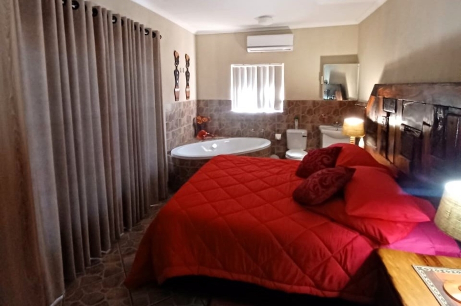 3 Bedroom Property for Sale in Marloth Park Mpumalanga