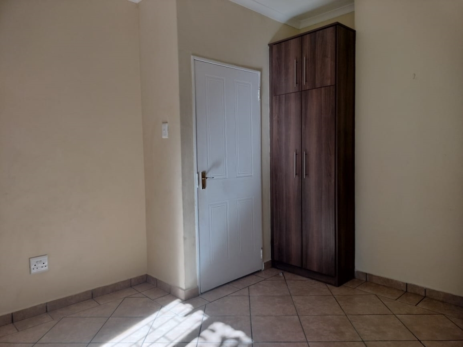 To Let 3 Bedroom Property for Rent in Sonheuwel Mpumalanga