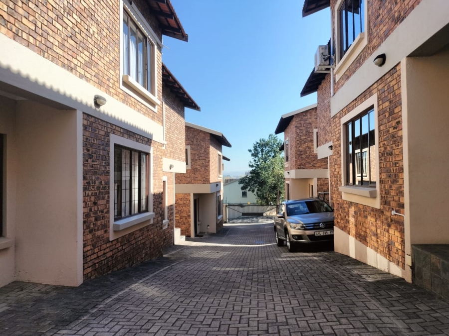 To Let 3 Bedroom Property for Rent in Sonheuwel Mpumalanga