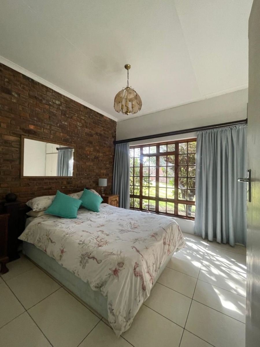 6 Bedroom Property for Sale in Trichardt Mpumalanga