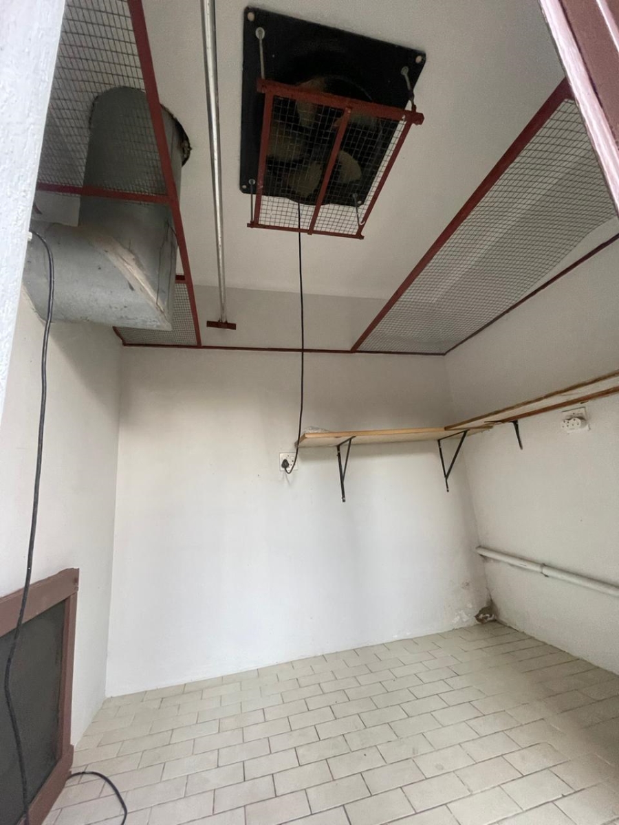 6 Bedroom Property for Sale in Trichardt Mpumalanga