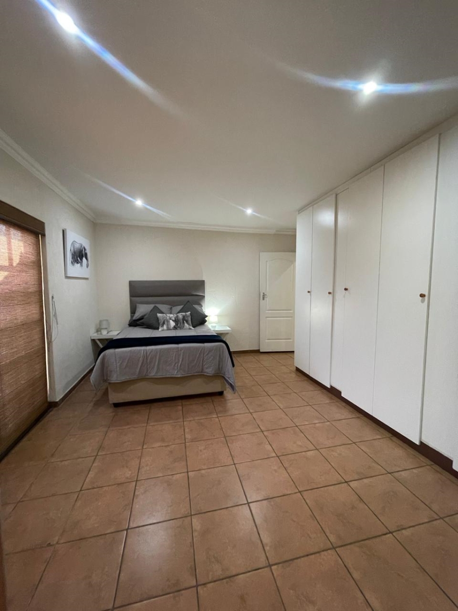 6 Bedroom Property for Sale in Trichardt Mpumalanga