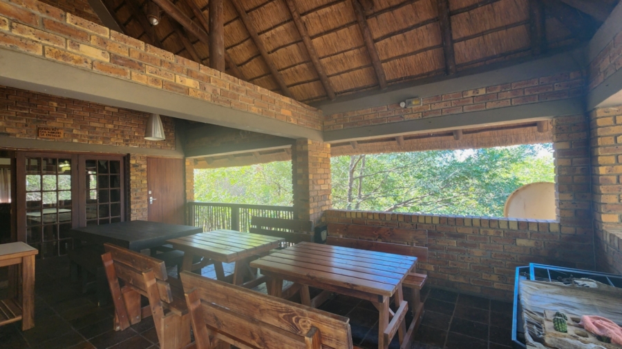 5 Bedroom Property for Sale in Marloth Park Mpumalanga