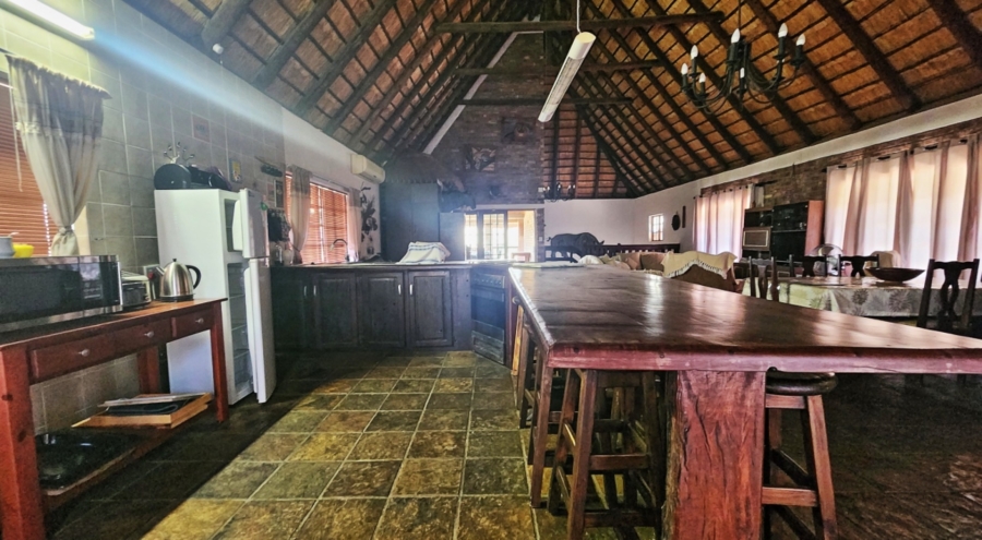 5 Bedroom Property for Sale in Marloth Park Mpumalanga