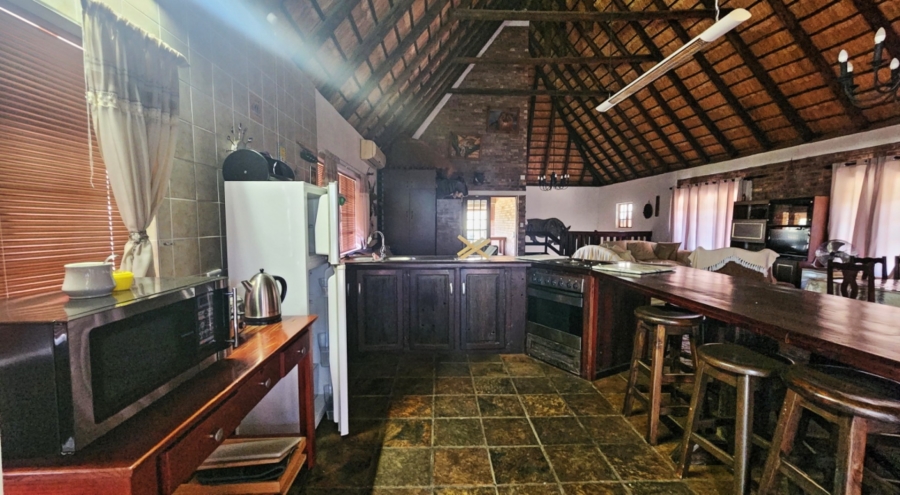 5 Bedroom Property for Sale in Marloth Park Mpumalanga