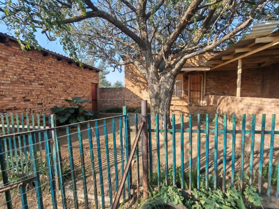 To Let 3 Bedroom Property for Rent in Jackaroo Park Mpumalanga