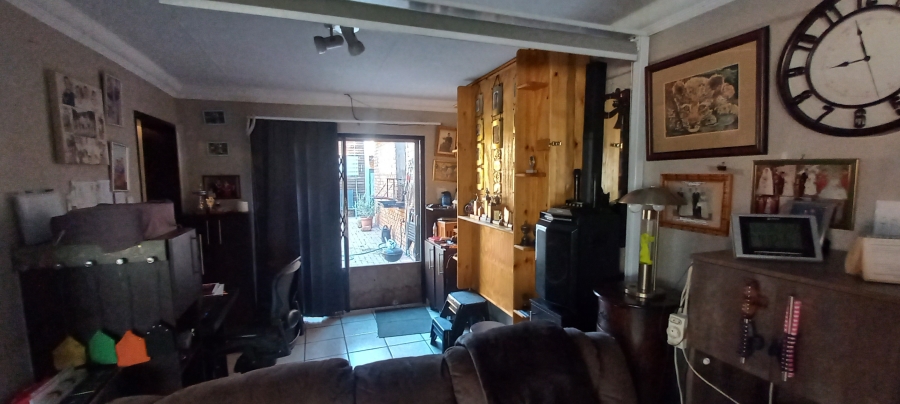 6 Bedroom Property for Sale in Middelburg South Mpumalanga